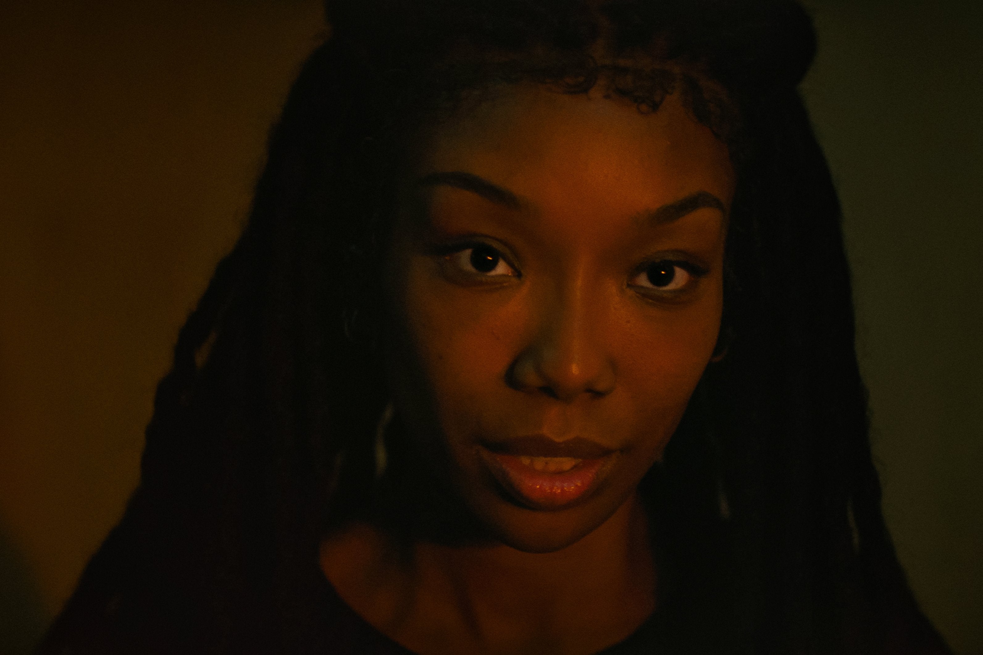 1TFR_16x9_Trailer_Textless.jpg