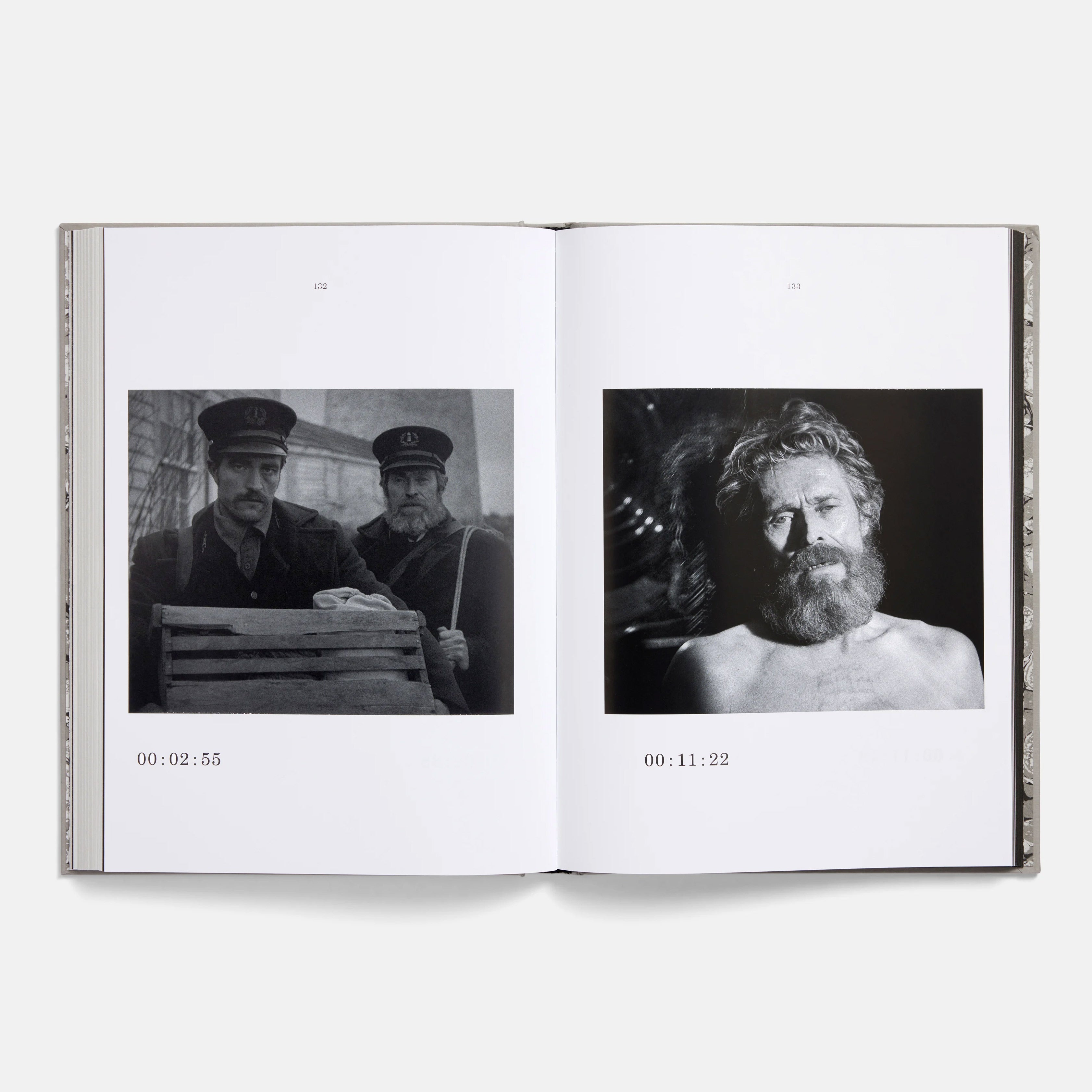 (1)20240127_A24_TheLighthouse_Screenplay_Book_13015-1x1-gray.jpg