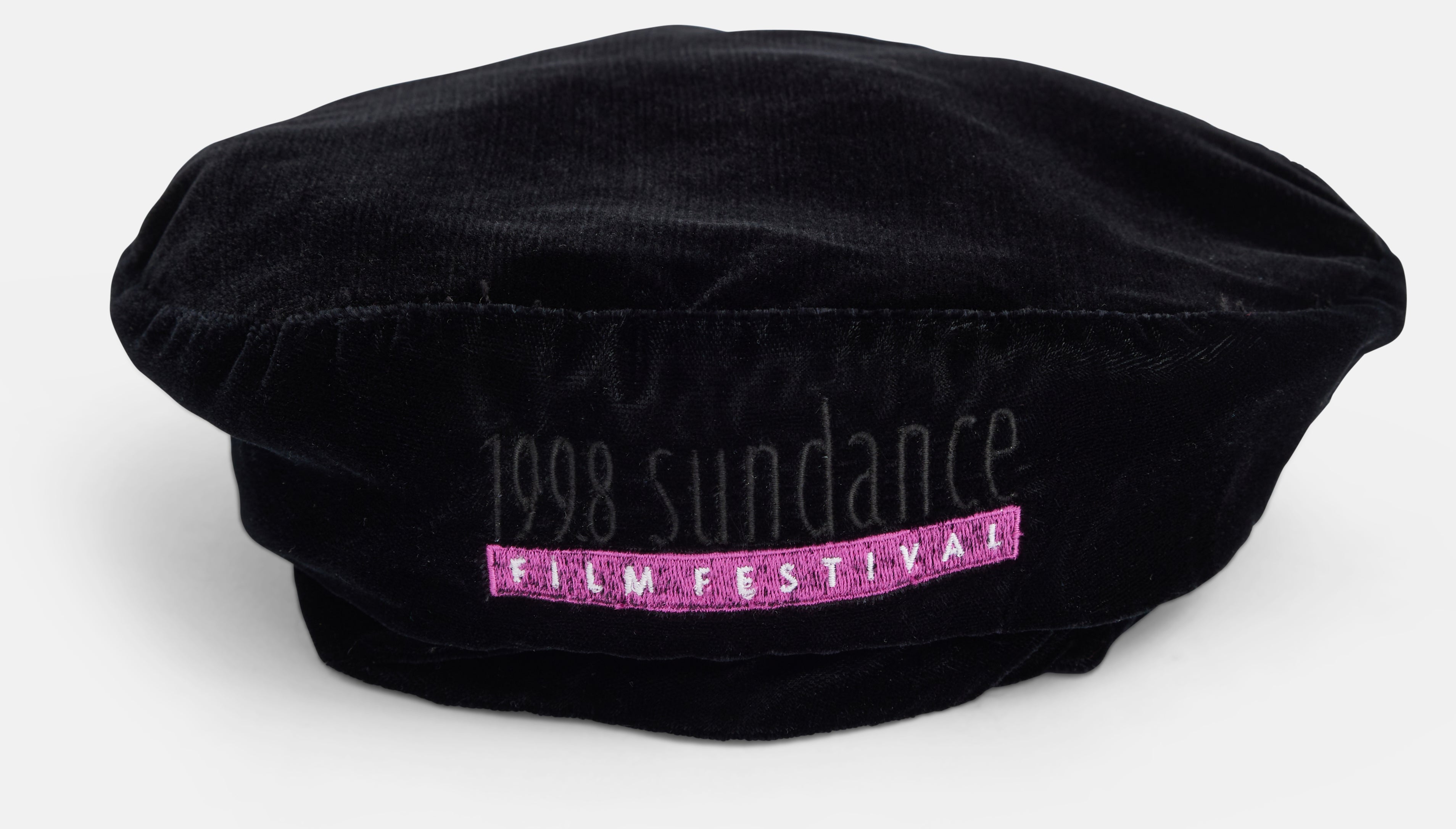20221103_A24_Vintage_10576-Sundance-1998--Beret-hero.jpg