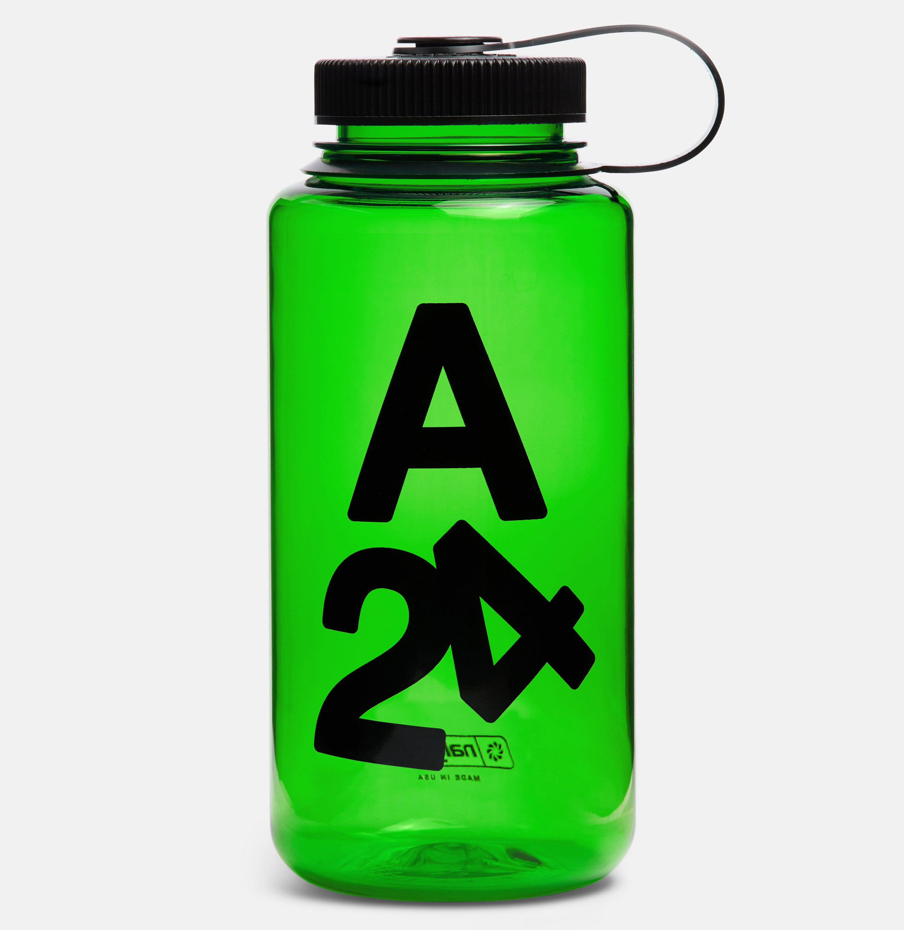 20240416_A24_Nalgene_Bottle_0425-1x1-gray.jpg