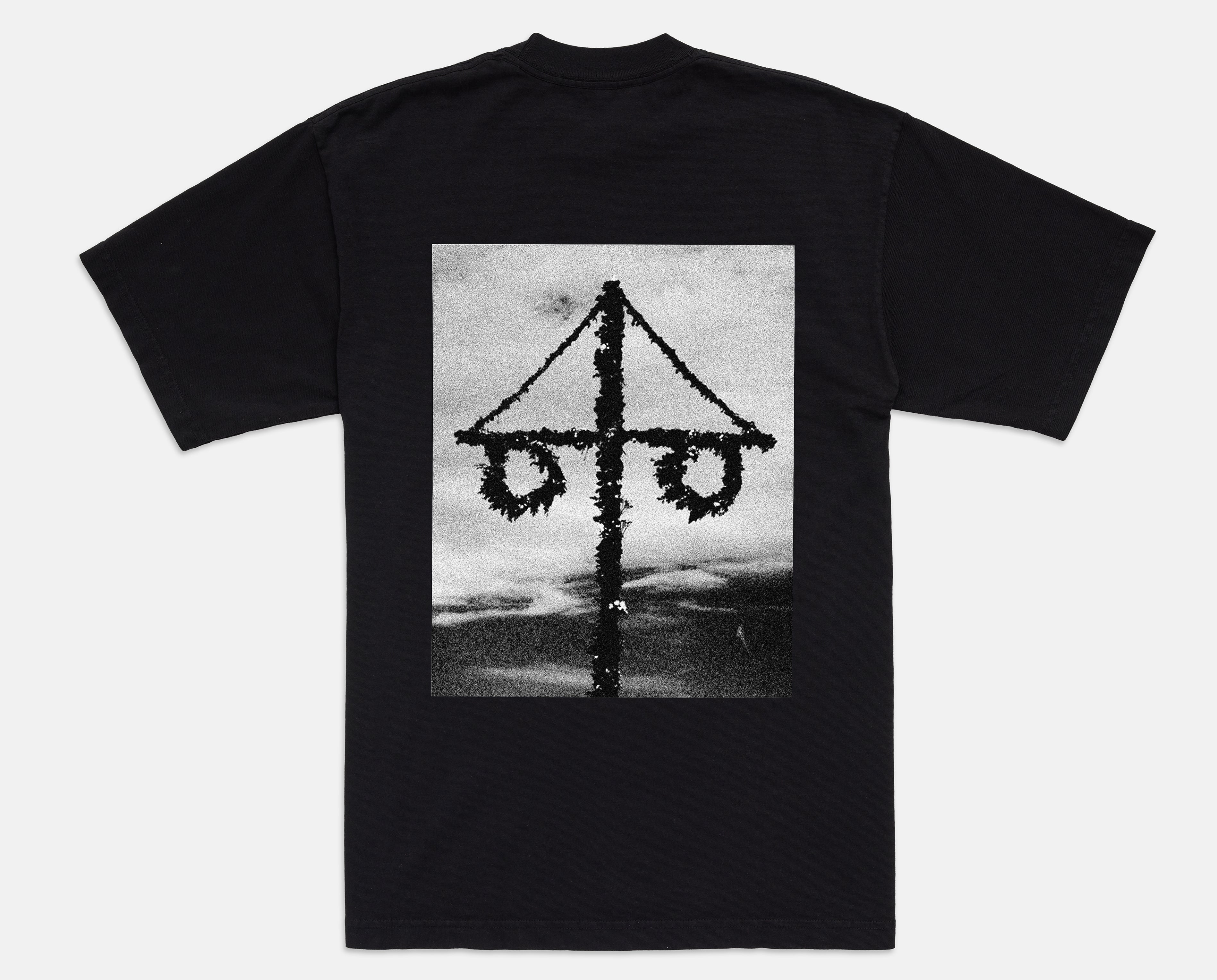 Online Ceramics x Midsommar Darkest Shadow Tee – A24 Shop