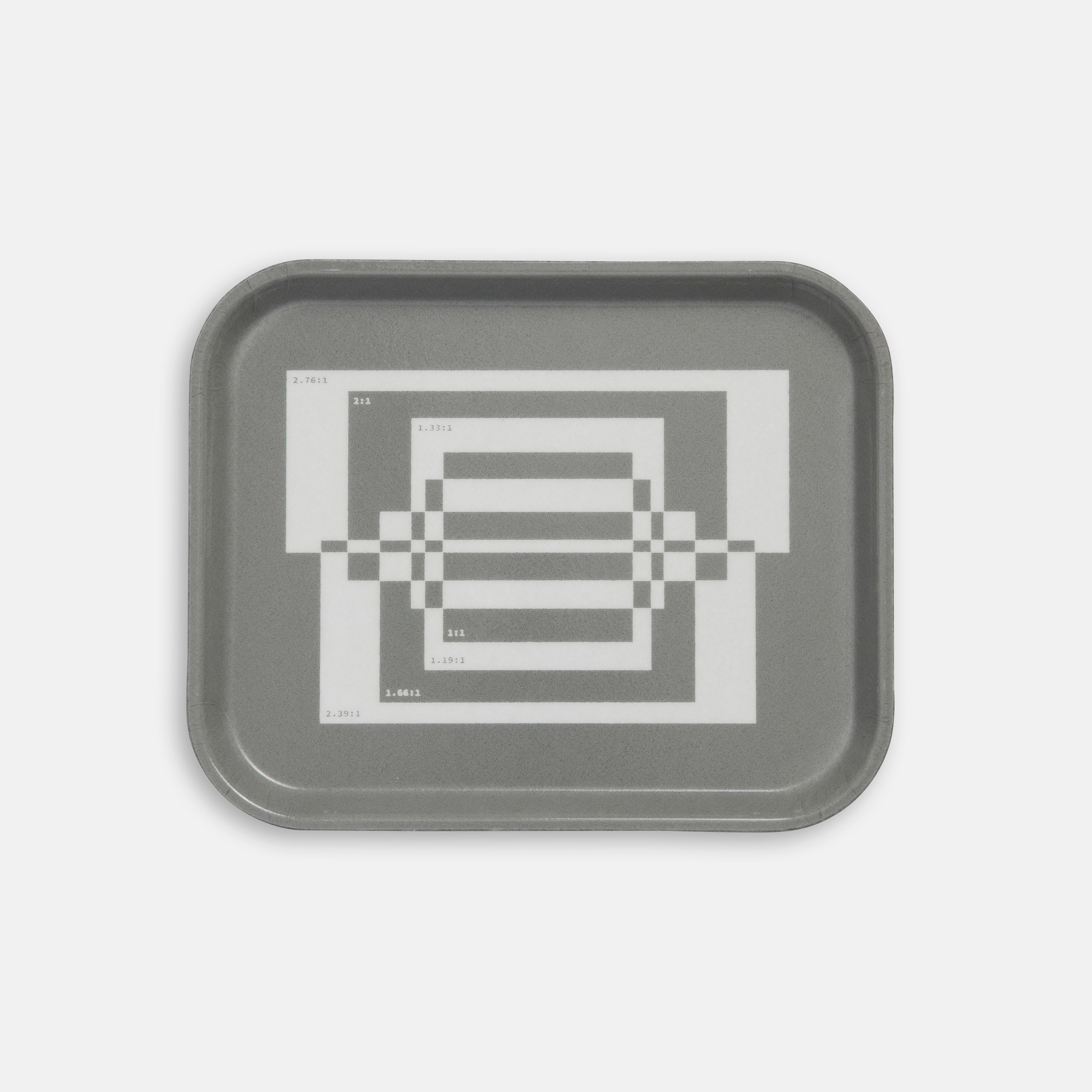 Aspect Ratio Desk Tray