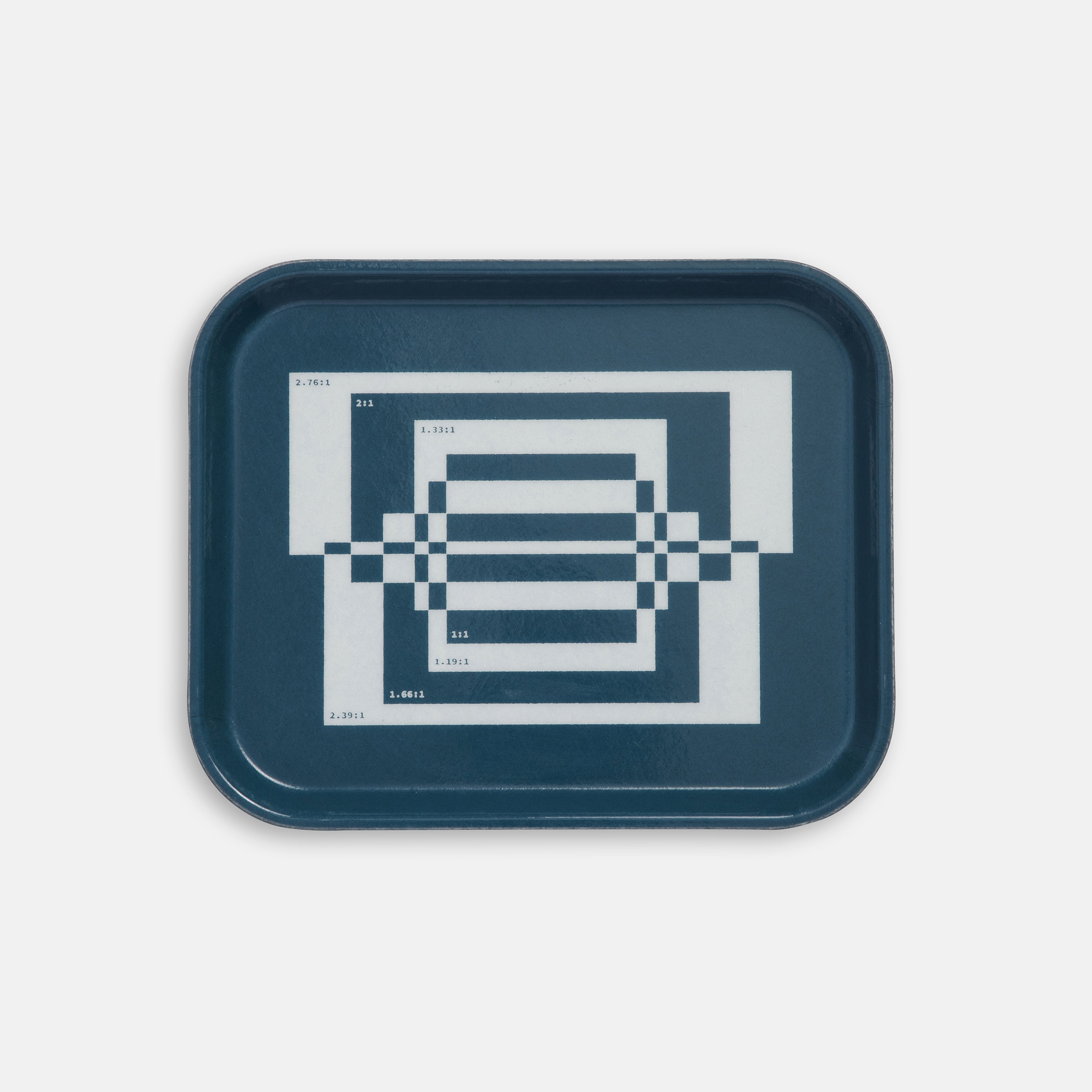 Aspect Ratio Desk Tray